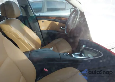 2009 BMW 528I z USA, uszkodzony, nr VIN WBANU53569C117640